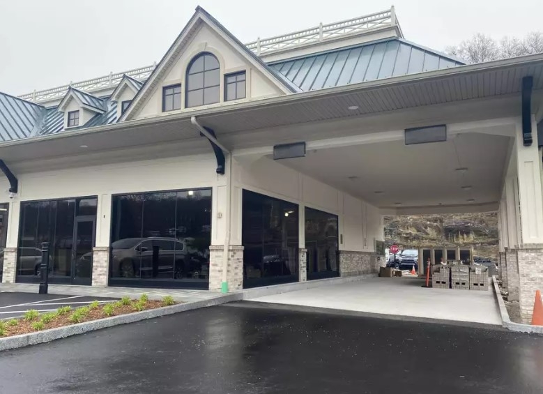 Shelton leaders hope plan for Cannabis dispensary at Crown Point Center